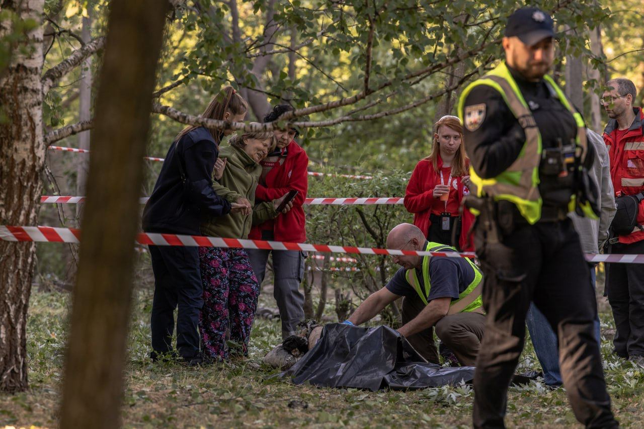 Нічна атака на Київ: загинули дві молоді жінки та 9-річна дівчинка. Оновлено (від 07:22)