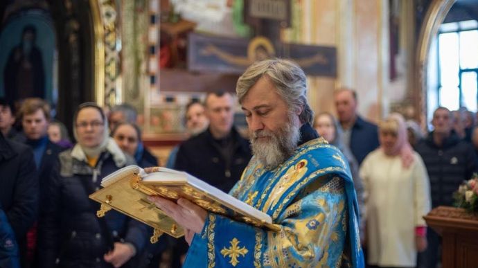 ДБР оголосило підозру олігарху, який був куратором московської церкви в Україні