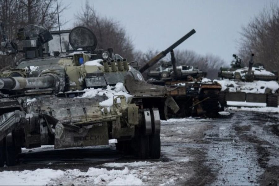 Ліквідували 740 окупантів, знищили 4 танки. Оновлені дані про втрати ворога