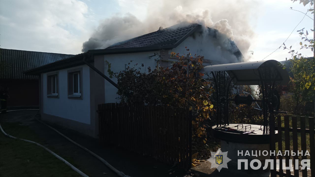 На Вінниччині чоловік підпалив будинок колишньої дружини, бо відмовила дати грошей