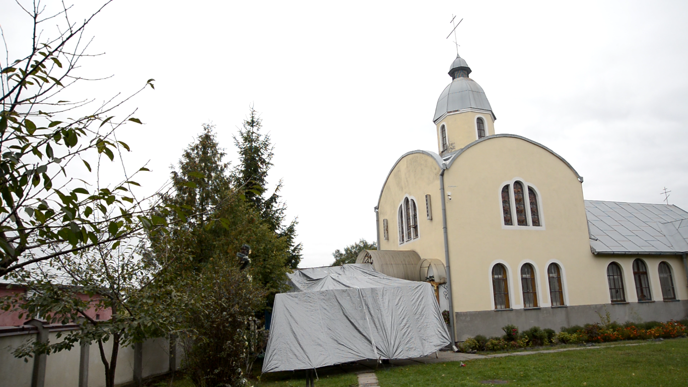 Приватизована церква. Храмові війни на Левандівці у Львові тривають