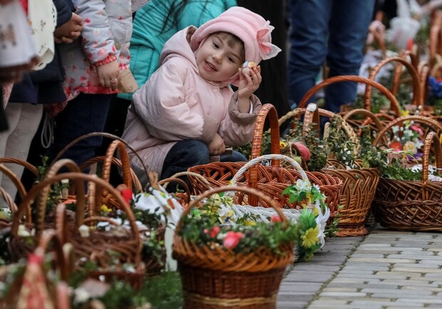 Великодень під час карантину: відомо, чи планують в Україні посилювати обмеження