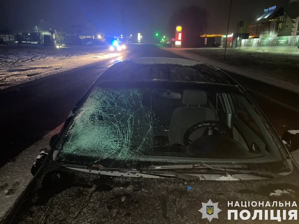 На Львівщині водій «Chevrolet» збив 27-річного пішохода (фото)