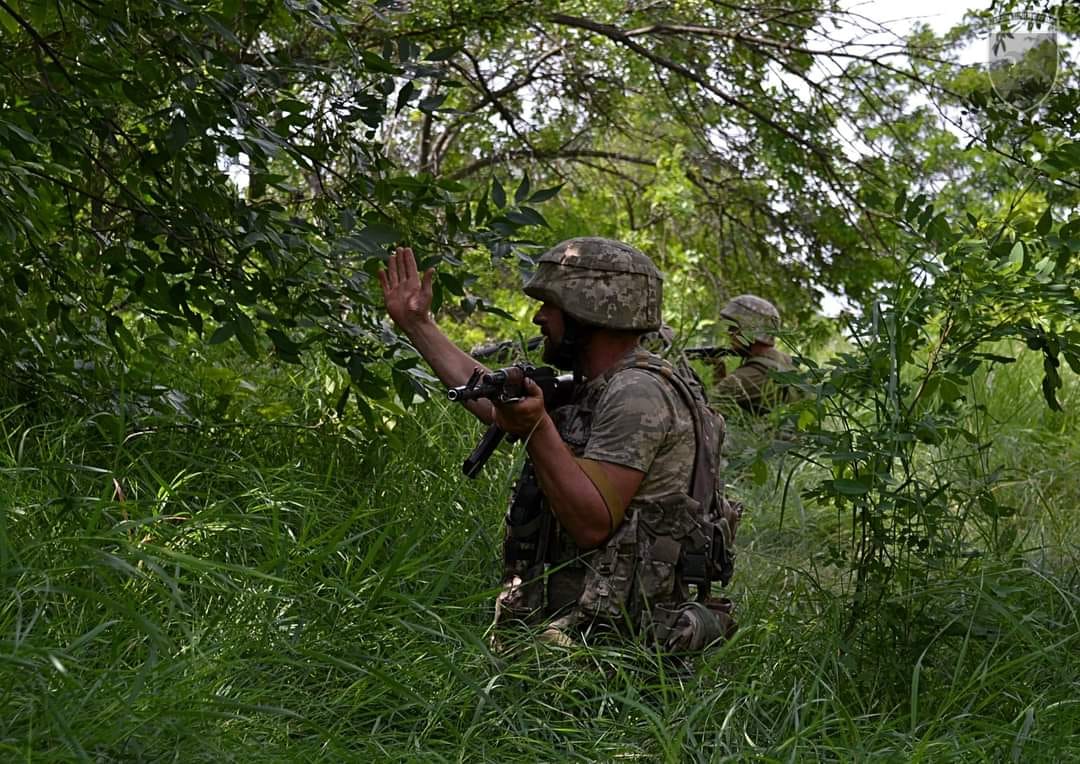 Окупанти обстріляли 15 населених пунктів поблизу Бахмута. Генштаб ЗСУ