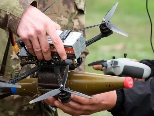 На Херсонщині троє чоловіків загинули, коли розбирали FPV-дрон