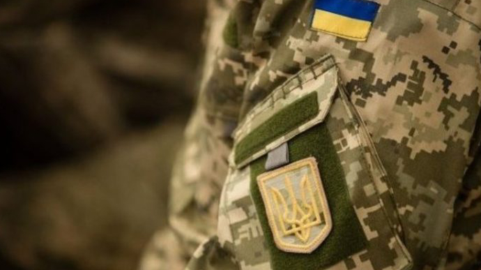 На Донбасі підірвався автомобіль з військовими: є загиблий та поранені