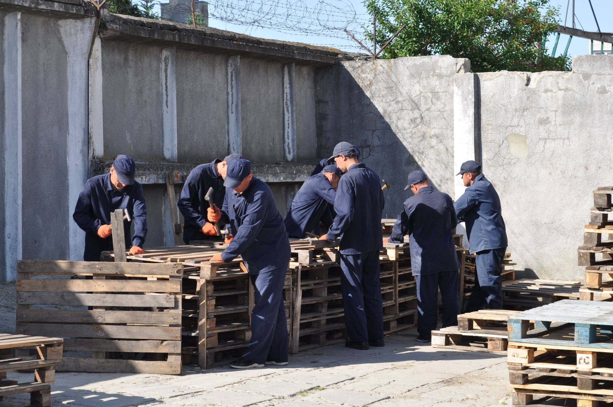 У Росії саджатимуть за відмову від участі у бойових діях та добровільний полон